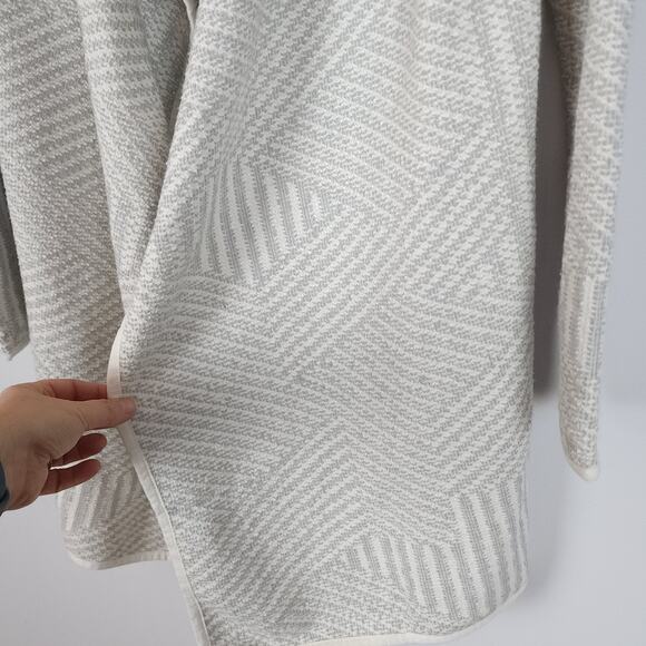 Vintage Bass Herringbone Long Cardigan Size M Gray Open Shawl Collar Heavyweight - Picture 7 of 11